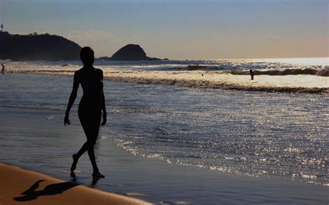 campo nudista|Conoce las playas nudistas más bonitas en México